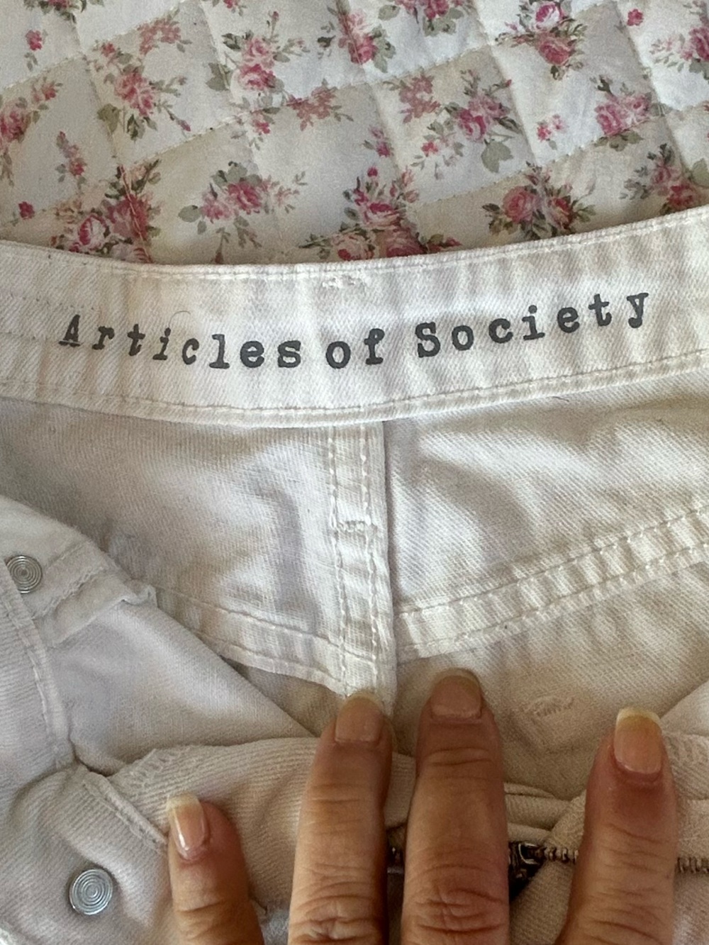 Articles of society, Meredith denim shorts - Picture 3 of 3